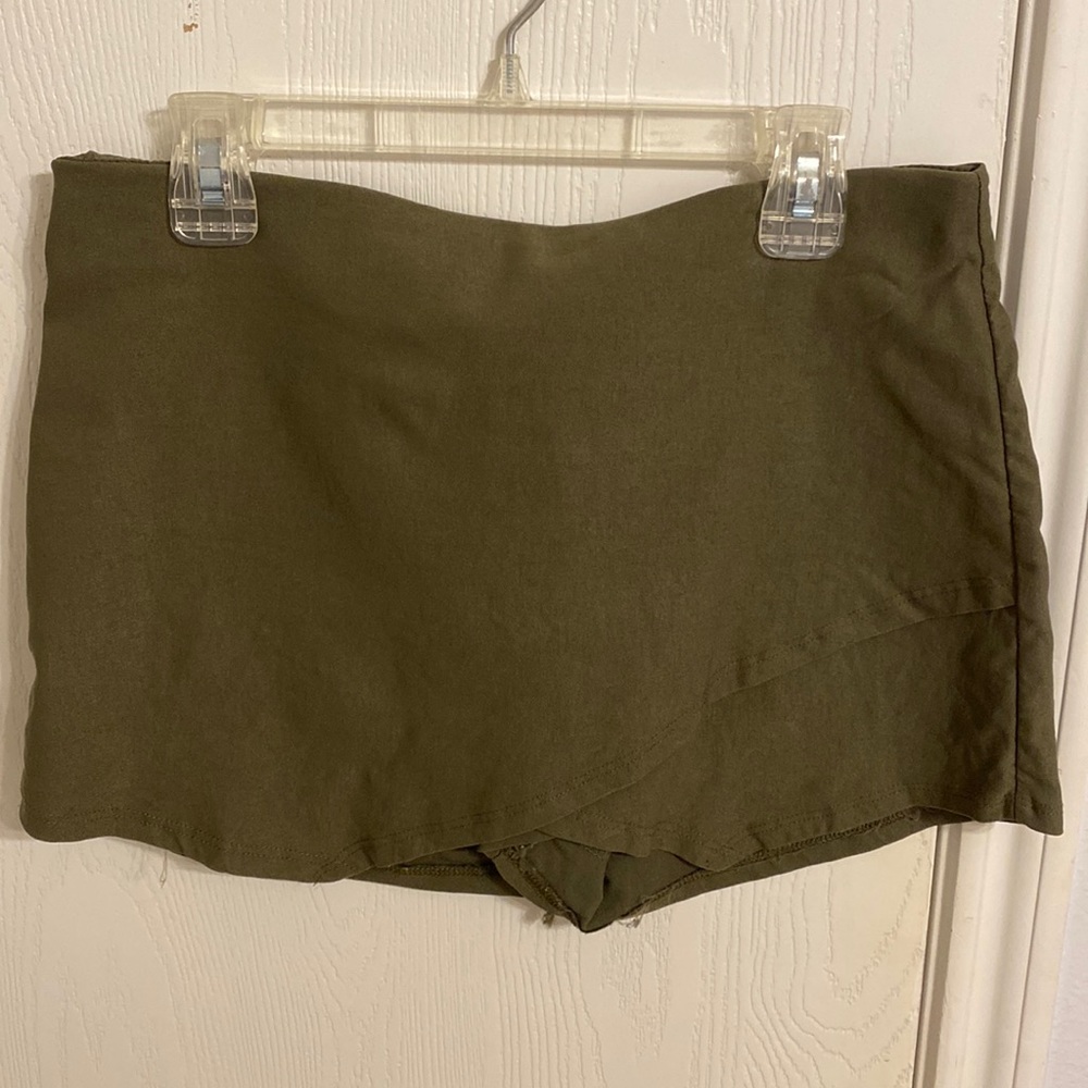 American threads army green skort